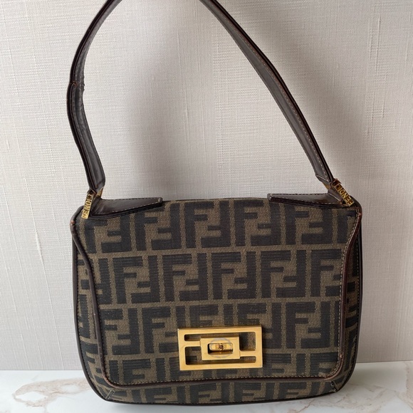 Fendi handbag - Picture 13 of 16